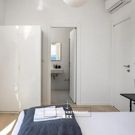 Penthouse Seaview Emilia Krk Town