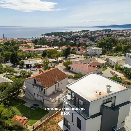 아파트 Penthouse Seaview Emilia