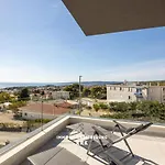 Penthouse Seaview Emilia Krk Town