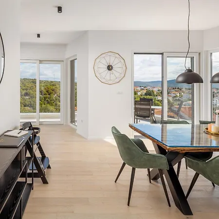 Penthouse Seaview Emilia * Krk Town