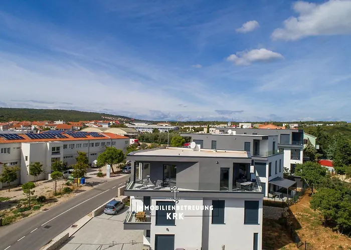 דירה Penthouse Seaview Emilia