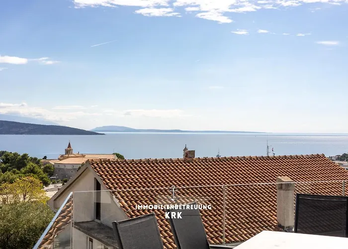 Penthouse Seaview Emilia * קרק